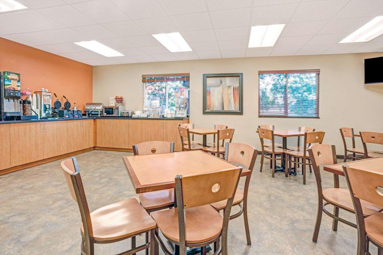 Blaine Town Inn & Suites Luaran gambar