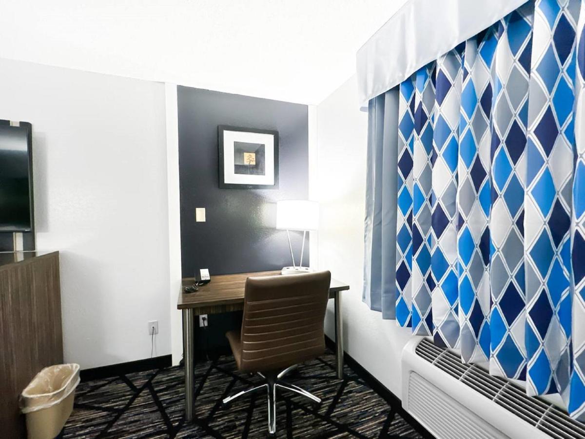 Blaine Town Inn & Suites Luaran gambar