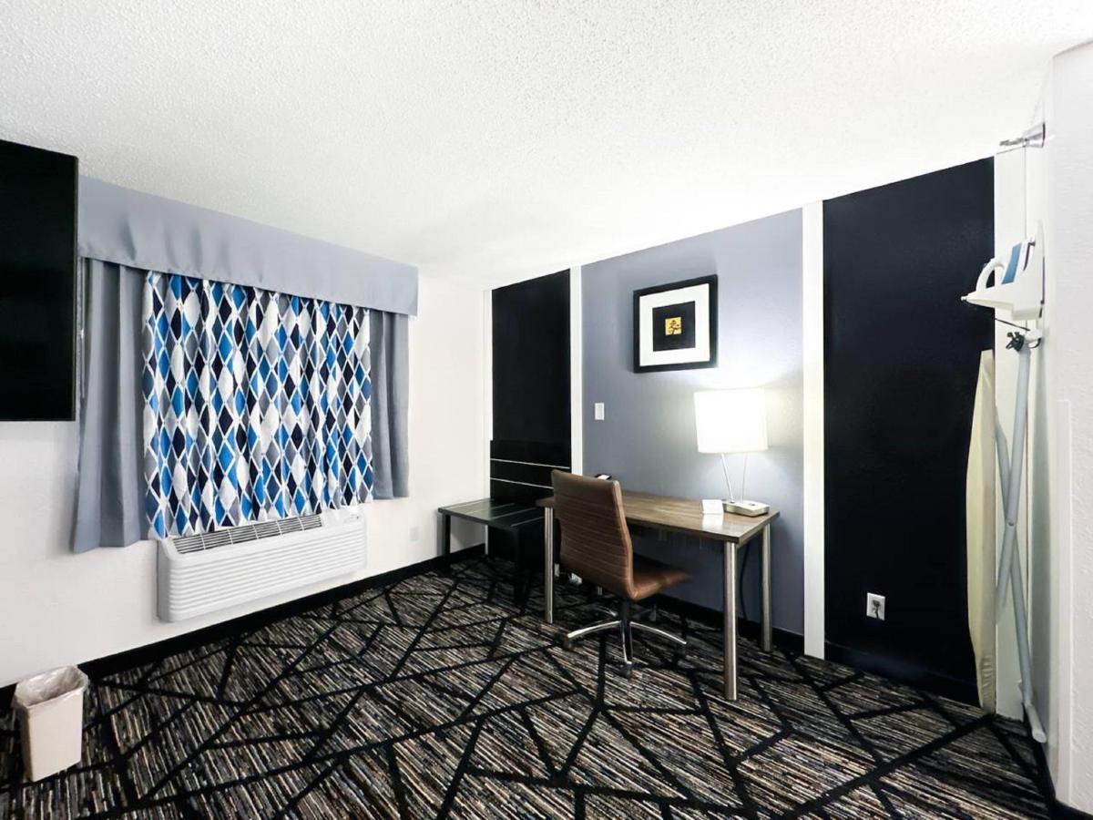 Blaine Town Inn & Suites Luaran gambar